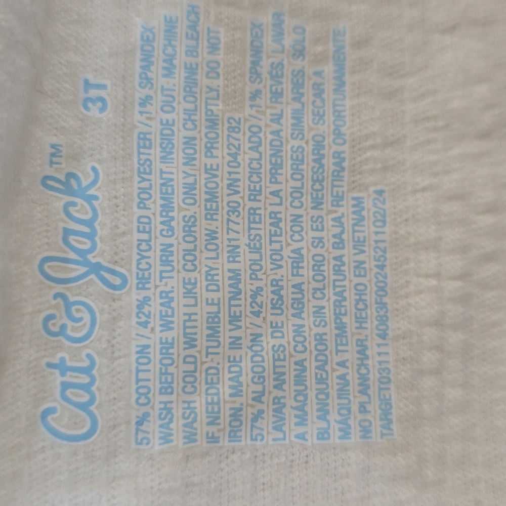 3/$15 Cat & Jack - Girls' Cream Long Ruffle Sleeve Shirt - Picture 4 of 5
